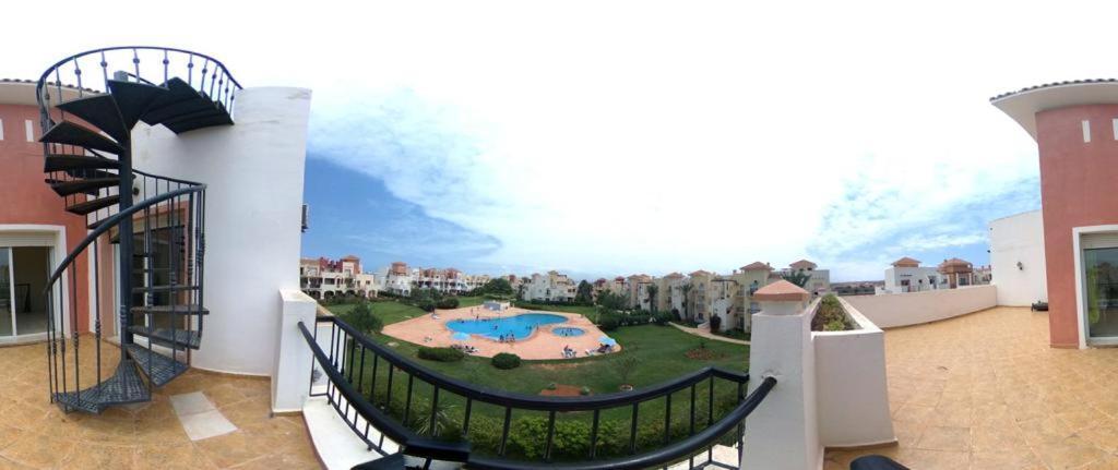 Triplex La Marina Saidia Apartment Exterior photo